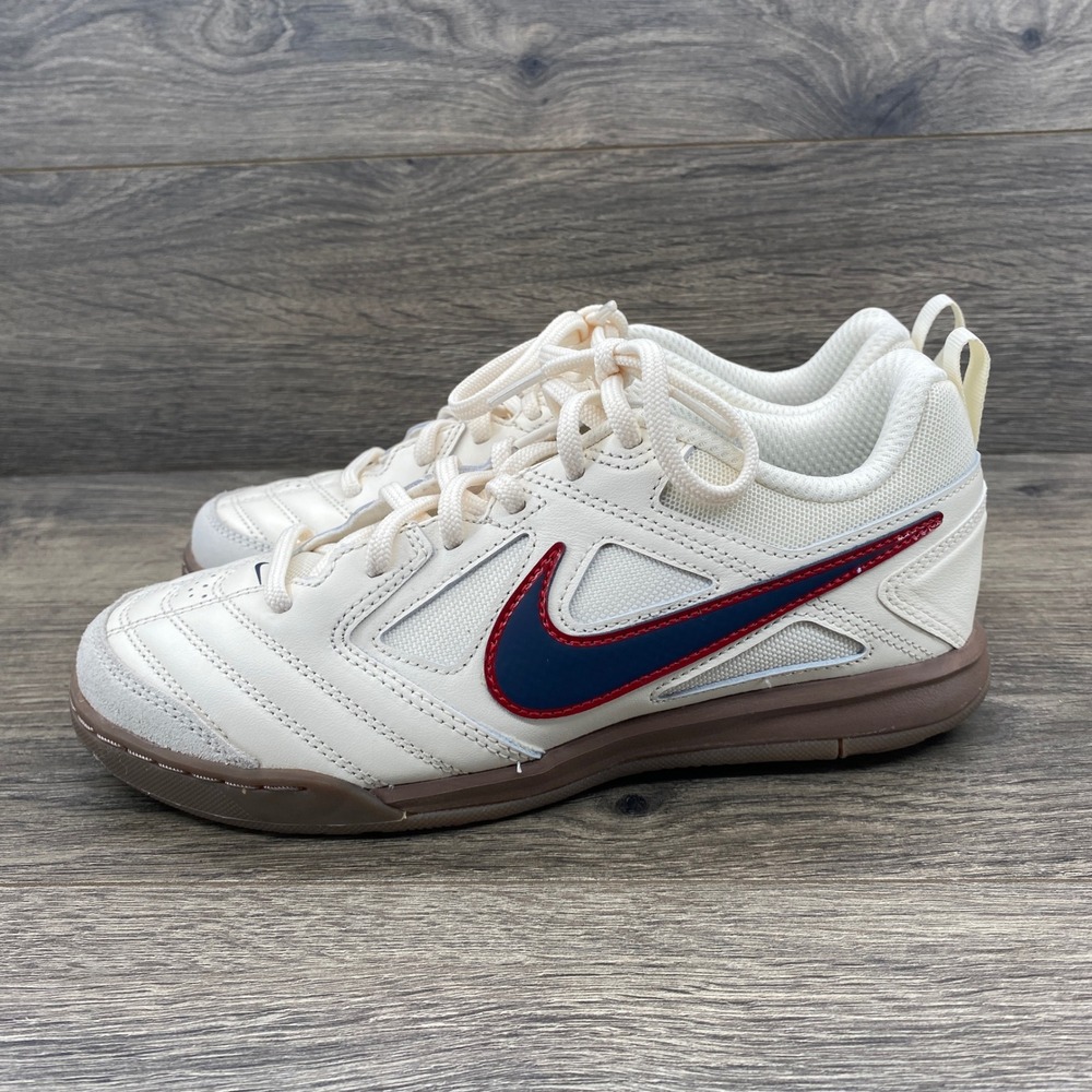 Nike Streetgato Soccer Shoes Kids 4.5Y White Sail Gum Sole HV9596-103